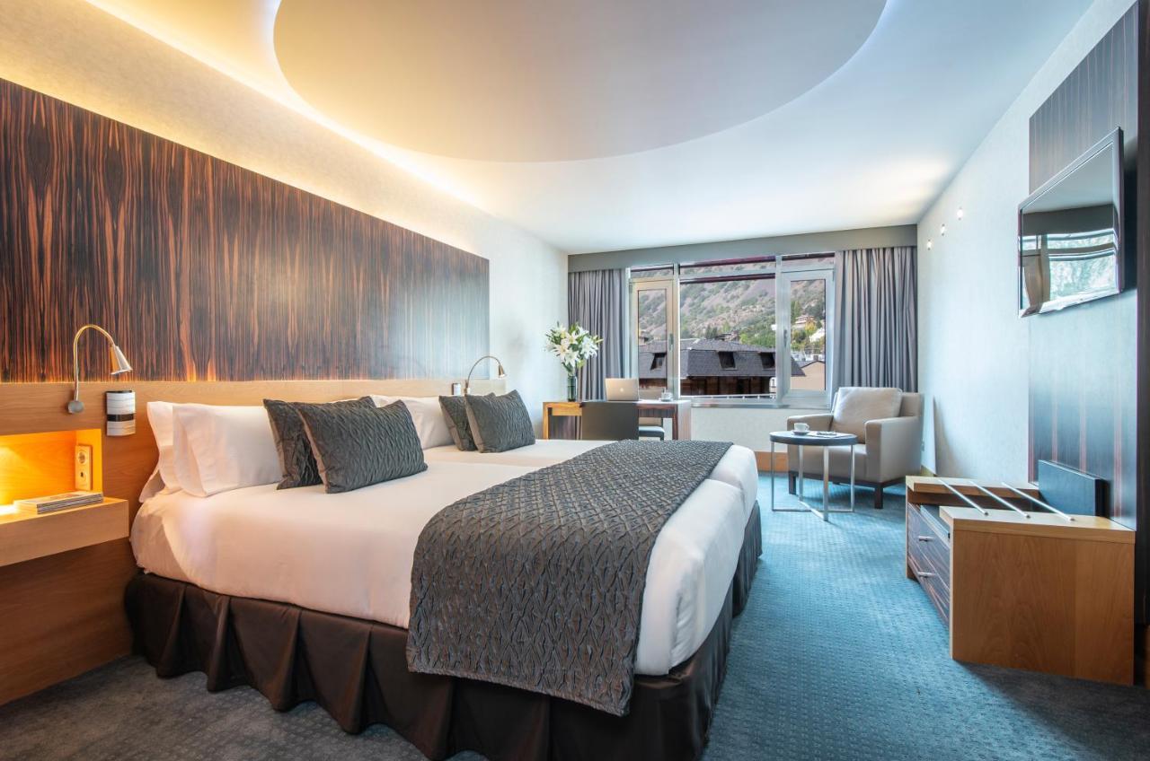 Hotel Starc By Pierre & Vacances Premium Andorra la Vella Bagian luar foto