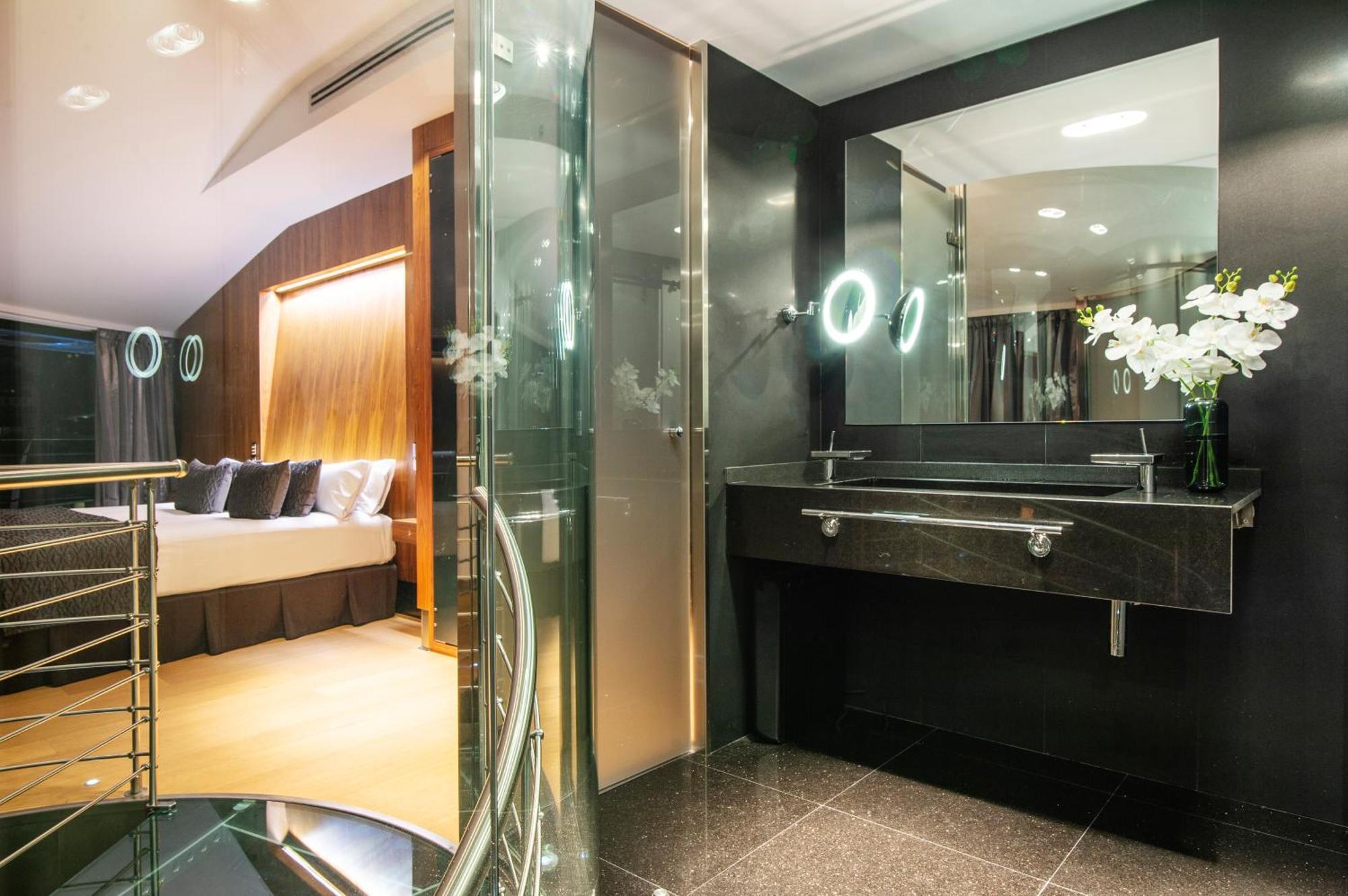 Hotel Starc By Pierre & Vacances Premium Andorra la Vella Bagian luar foto