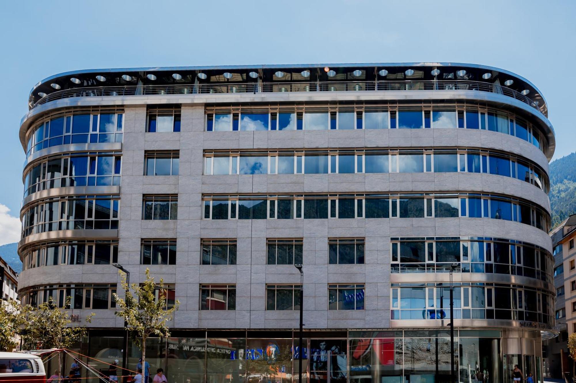 Hotel Starc By Pierre & Vacances Premium Andorra la Vella Bagian luar foto